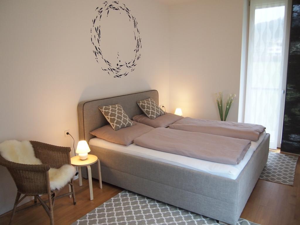 Apartment Schlosspark Am Traunsee Altmünster Quarto foto